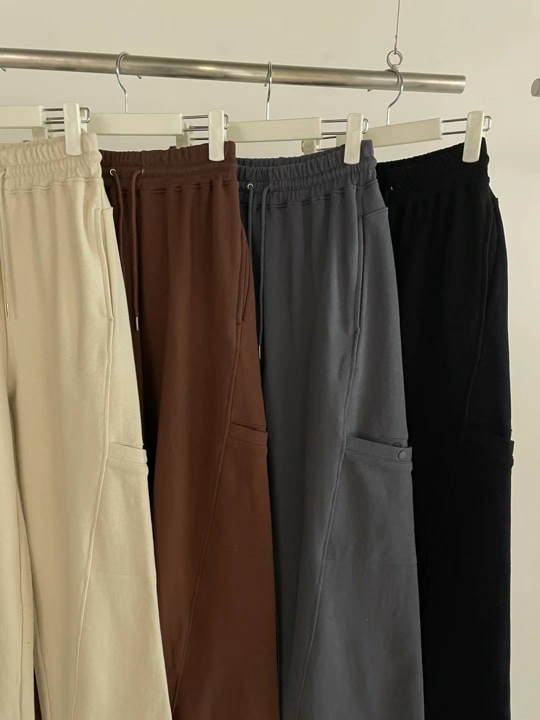 Curve Pocket Sweatpants - 3cols